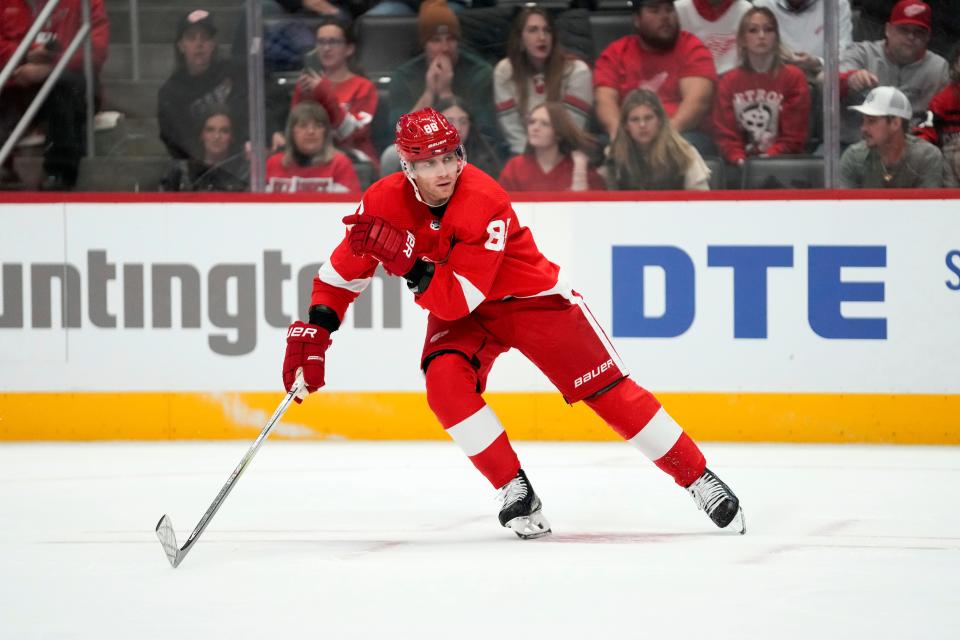 Detroit Red Wings right wing Patrick Kane (88) plays against the San Jose Sharks in the second period at Little Caesars Arena in Detroit on Thursday, Dec. 7, 2023.