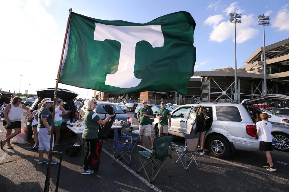 What to know about St. X vs. Trinity football Tickets, parking