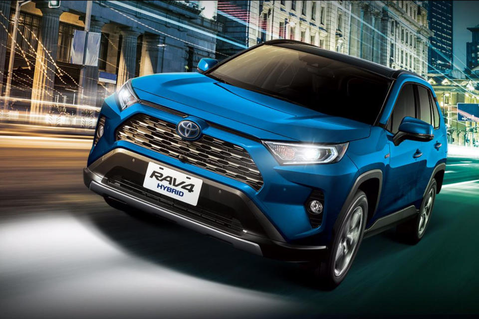 Toyota RAV4 提供包含油電動力在內的多元車型選擇。