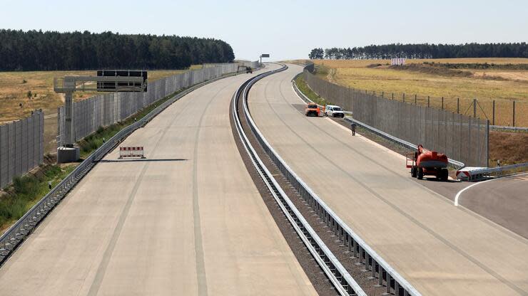 Ziel der Autobahn GmbH ist es, künftig schneller zu planen und zu bauen. Foto: dpa