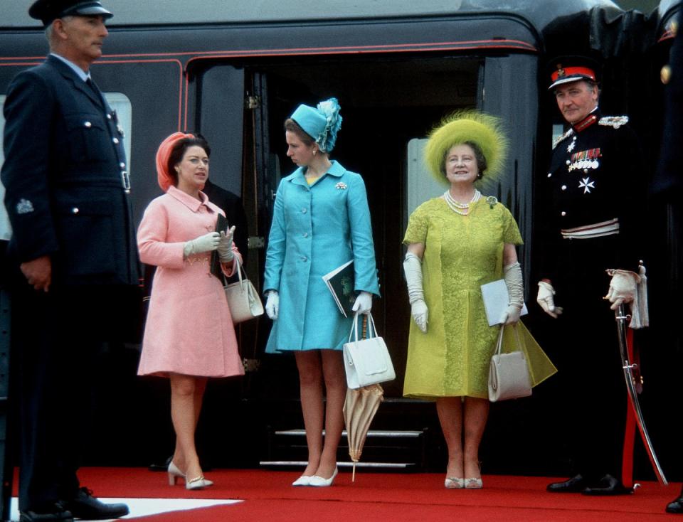 <p>Princess Margaret and the Queen Mother arrive at the investiture of Prince Charles, Prince of Wales on July 1, 1969 in Caernarvon, Wales.</p>