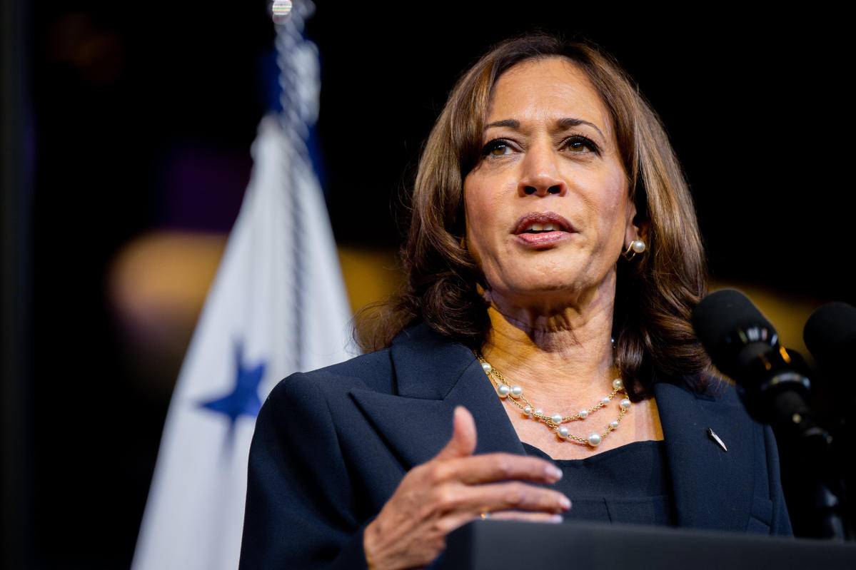 Biden's 2024 primary calendar gives Kamala Harris an edge in a future