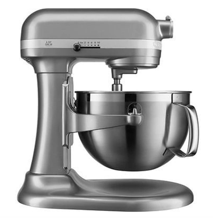 KitchenAid 6-qt 590 W Bowl Lift Mixer in silver (Photo via Amazon)