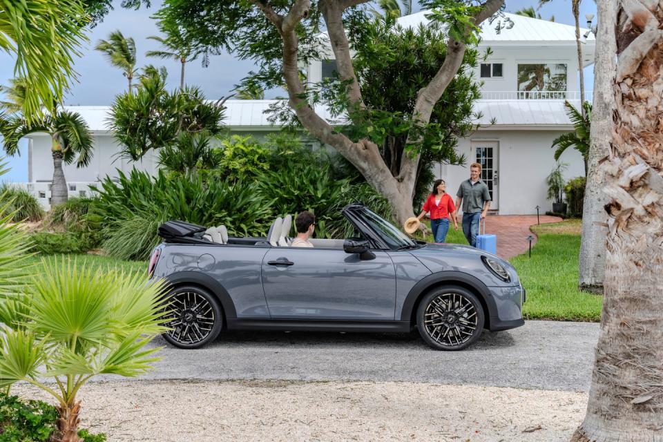 2025 mini cooper convertible