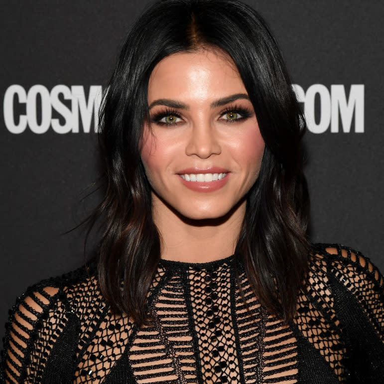 Jenna Dewan Tatum’s shorts suit is bringing ’60s glam back to our lives