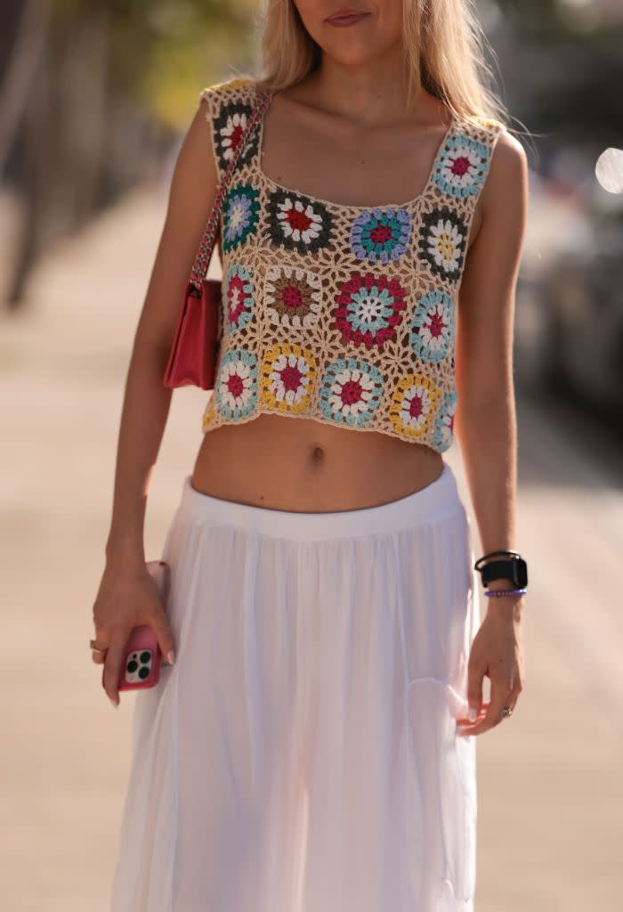 2000s style crochet top