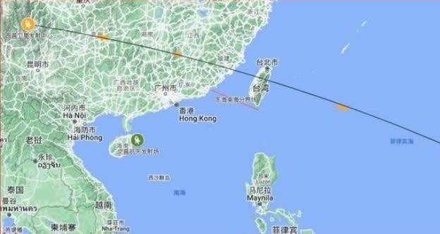 中國社群平台許多網友貼出火箭預期軌跡。   圖：翻攝自微博