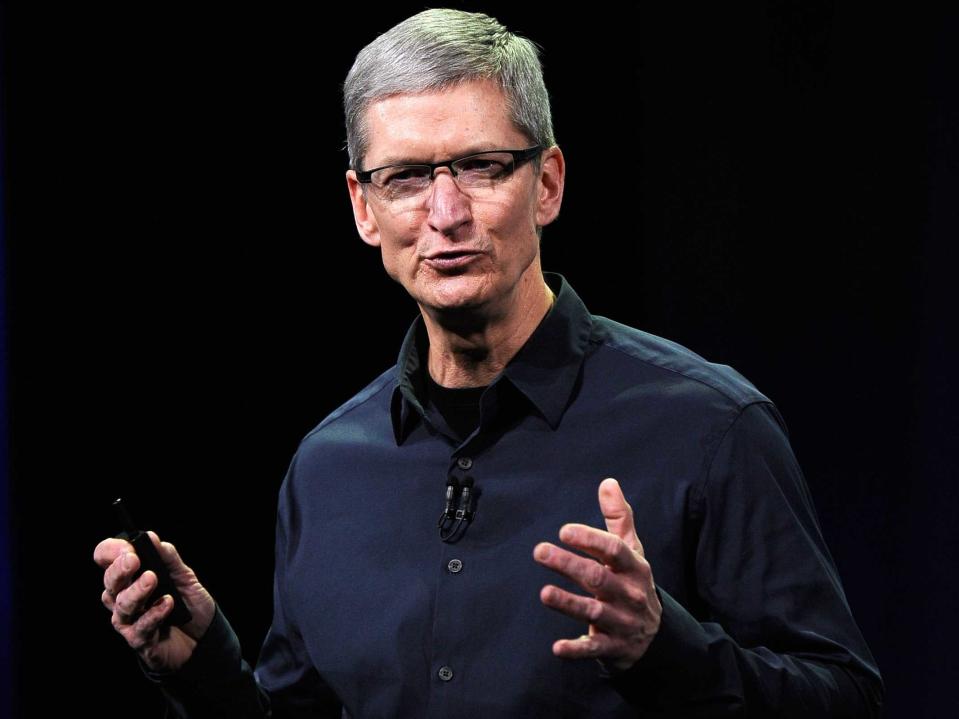 tim cook impressive speaking talking angry apple ceo