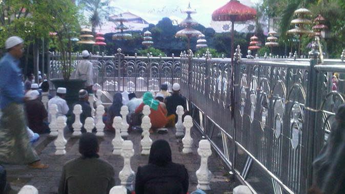 Makam Sunan Ampel (Sumber: Merdeka.com)