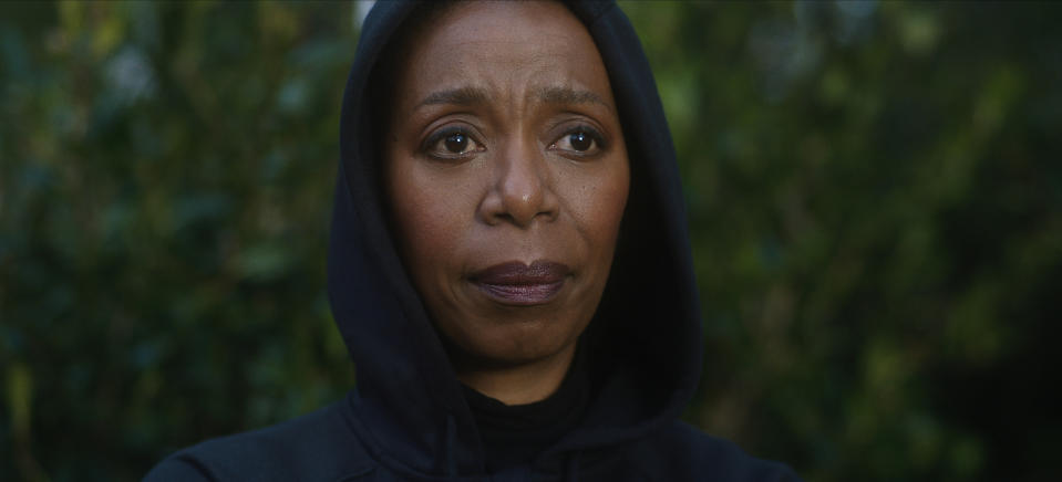 Noma Dumezweni in 'The Watcher'<span class="copyright">Netflix</span>