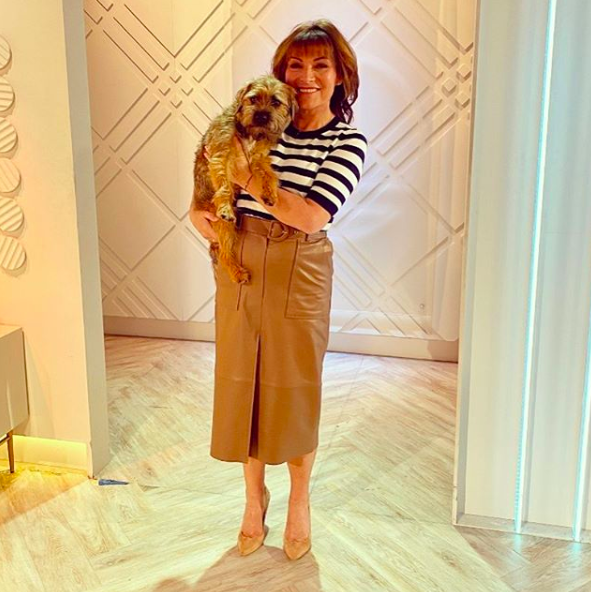 Lorraine wows in perfect leather M&S skirt