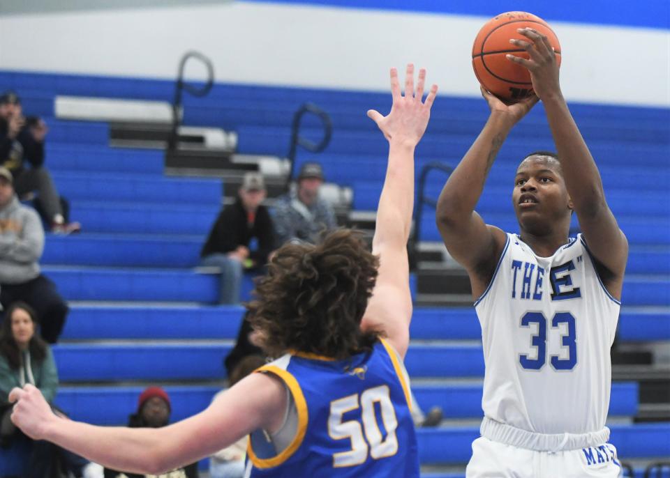 Estacado's Dontae Boyd takes a shot against El Paso Eastwood in a Caprock Classic tournament game Thursday, Dec. 29, 2022, at Estacado High School.