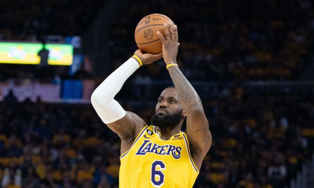 Los Angeles Lakers LeBron James Is Good At Basketball Style T