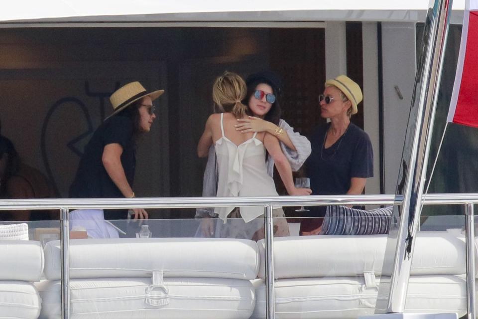 Harry Styles, Kendall Jenner, Ellen DeGeneres & Portia De Rossi