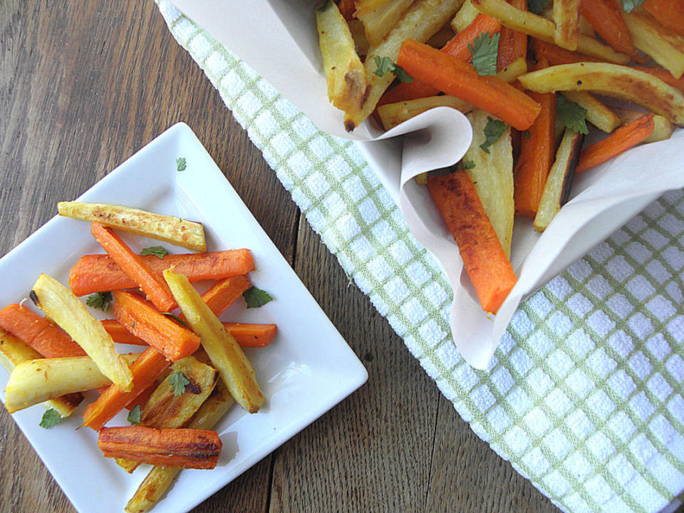 <p>Sugar Free Mom</p><p>A tasty and healthy way to enjoy veggies when you might be having that french fry craving!</p><p><strong>Get the recipe: <a href="http://www.sugarfreemom.com/recipes/roasted-carrots-parsnip-fries/" rel="nofollow noopener" target="_blank" data-ylk="slk:Roasted Carrot and Parsnip Fries;elm:context_link;itc:0;sec:content-canvas" class="link ">Roasted Carrot and Parsnip Fries</a></strong></p>