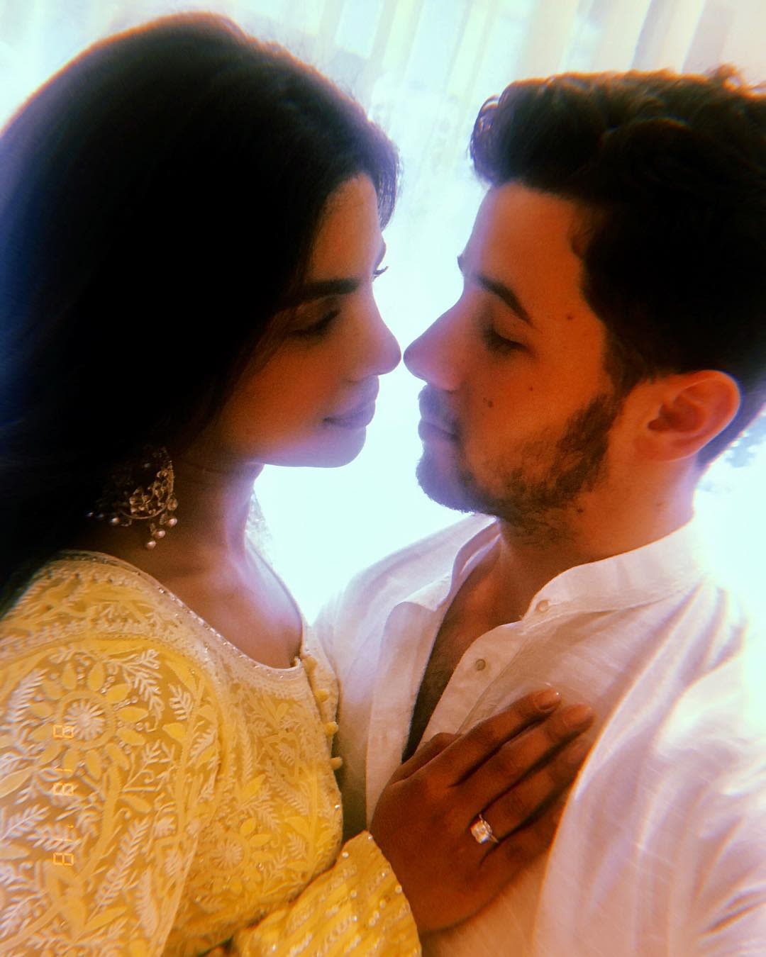 La pareja derramando miel en las redes. Instagram @nickjonas