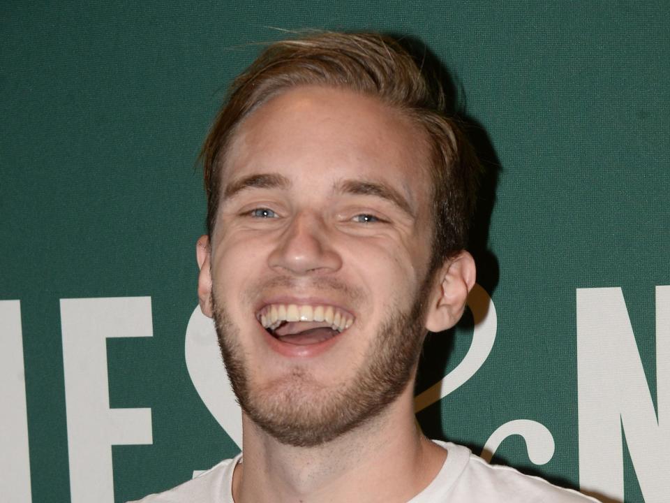 PewDiePie’s war with T-Series hit the Super Bowl, as YouTuber Mr Beast turned up to the game with ‘Sub 2 PewDiePie’ shirts