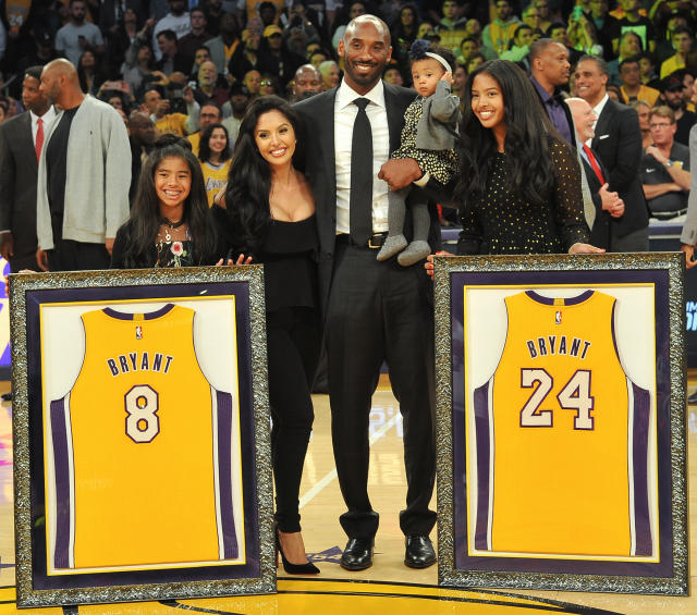 Olivia Culpo Honors Kobe Bryant In Basketball Jersey On Runway