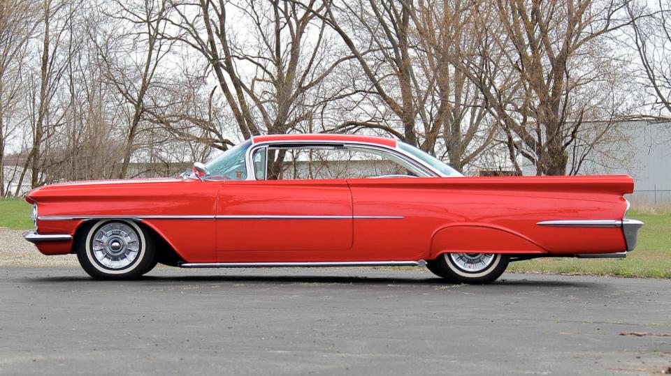 1959 OLDSMOBILE SUPER 98 HOLIDAY COUPE