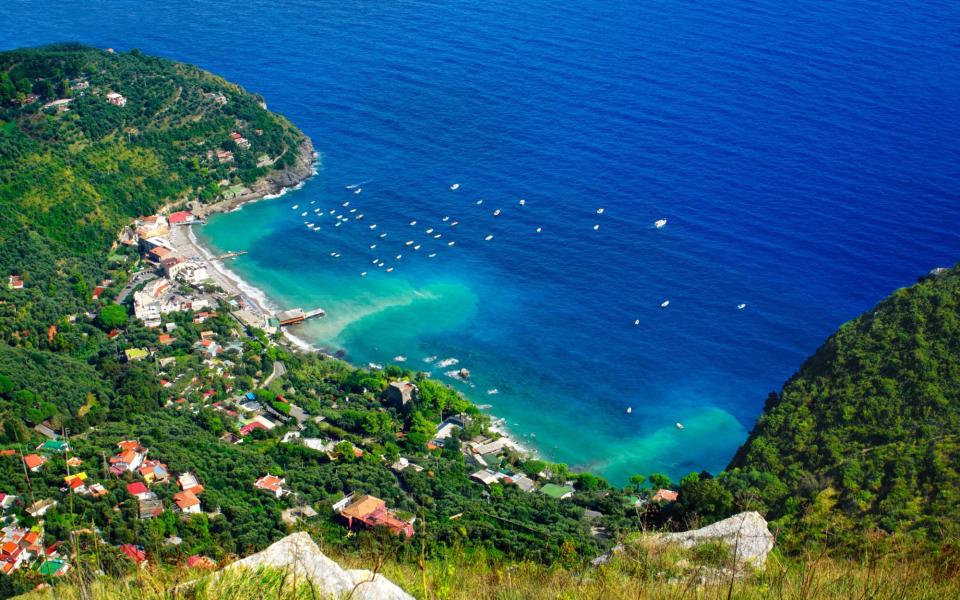 Marina del Cantone Beach, Massa Lubrense