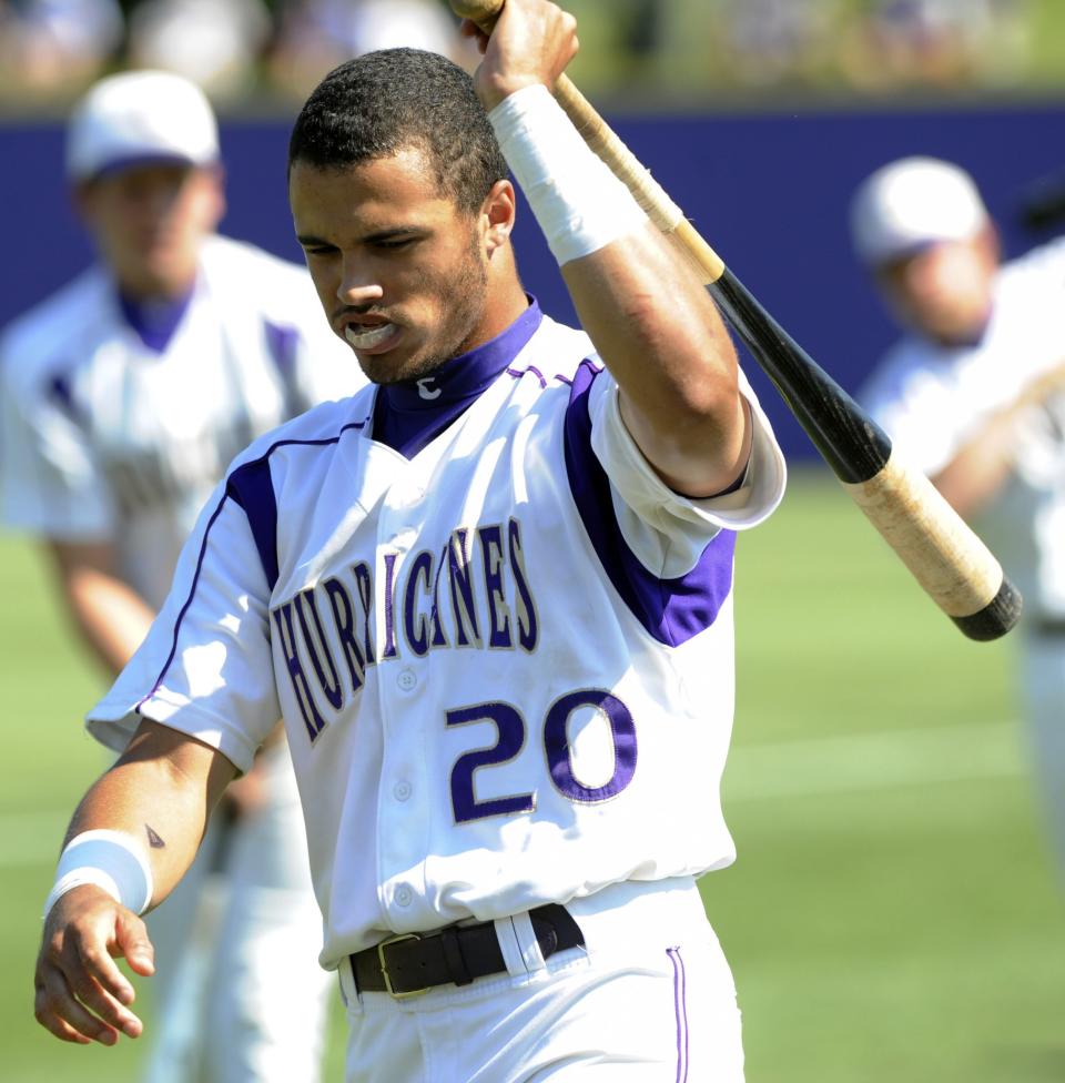 Donavan Tate was the third pick in the 2009 MLB draft. Now he’s giving football a shot. (AP Photo/The Daily Tribune News, Skip Butler)