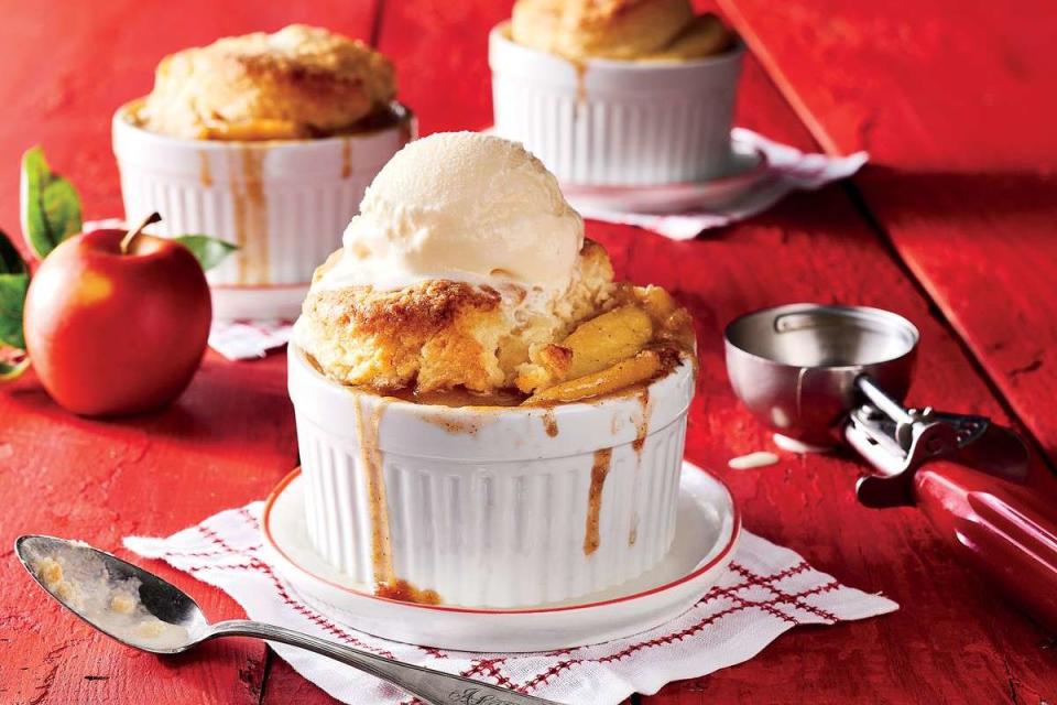 Classic Apple Cobbler Recipe