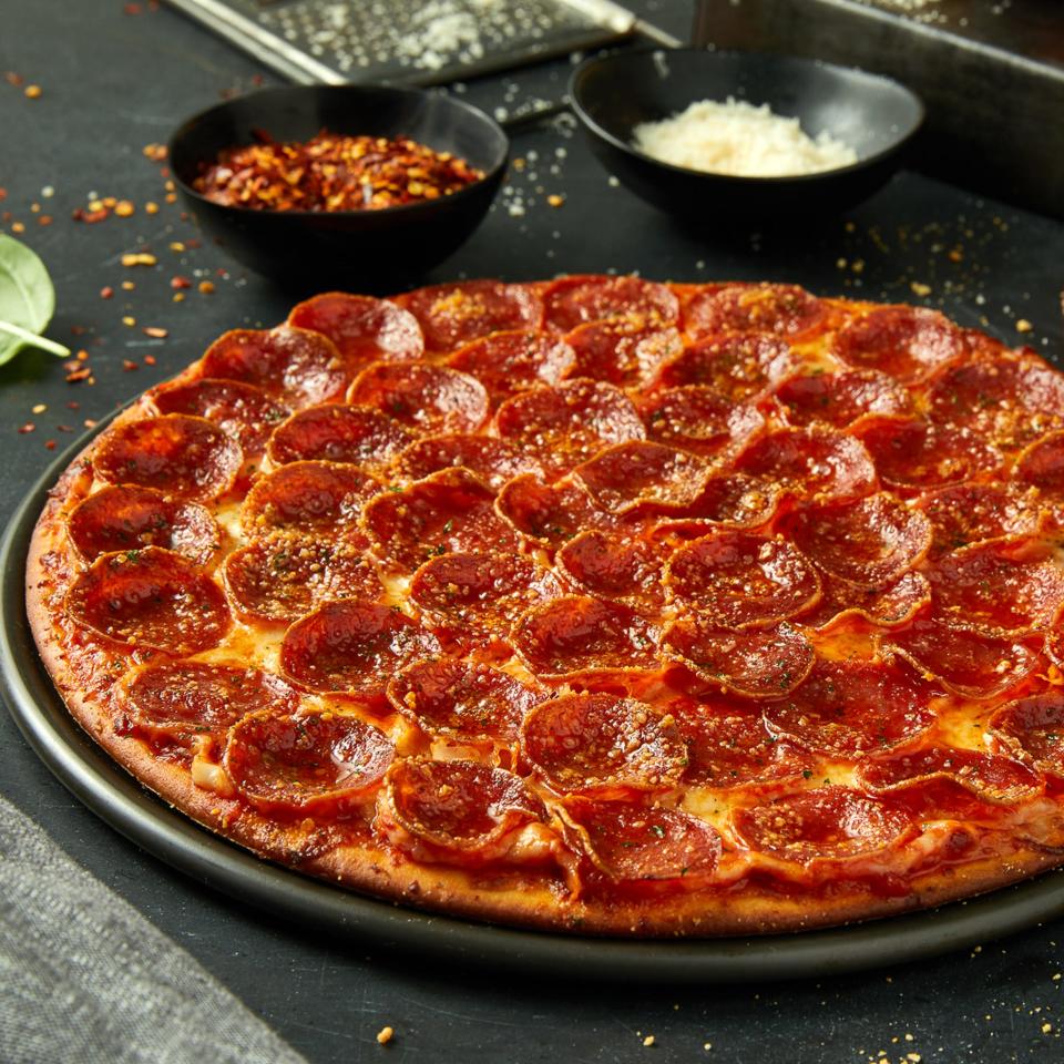 Donatos Pizza will open two locations in the Louisville area in 2024.