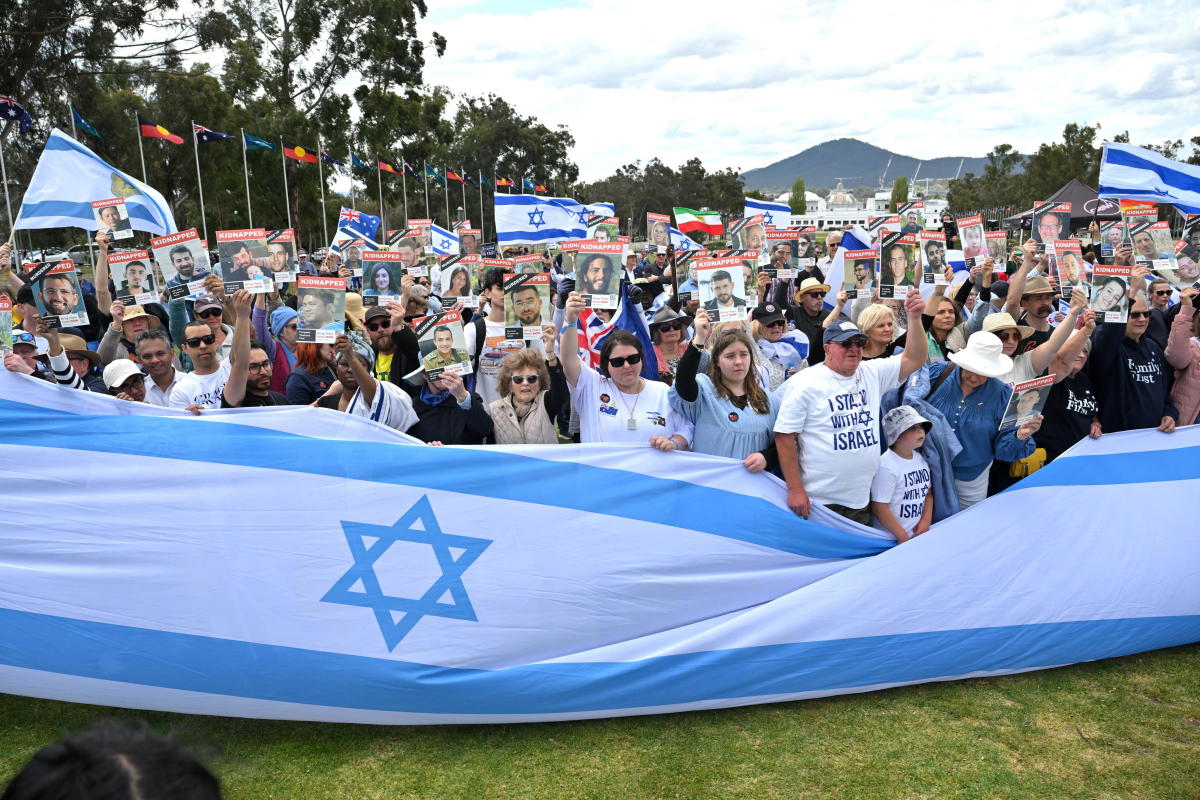 Jewish community in Australia marks anniversary of Hamas attack with vigils