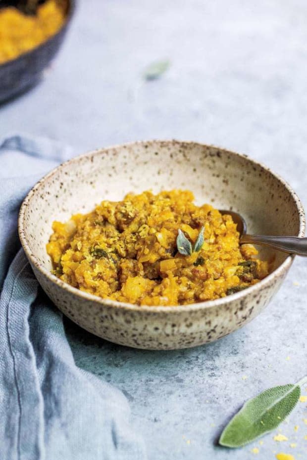 <p><a href="https://foodbymars.com/paleo-dirty-pumpkin-sage-risotto-aip-grain-free/" rel="nofollow noopener" target="_blank" data-ylk="slk:Food By Mars;elm:context_link;itc:0;sec:content-canvas" class="link ">Food By Mars</a></p>