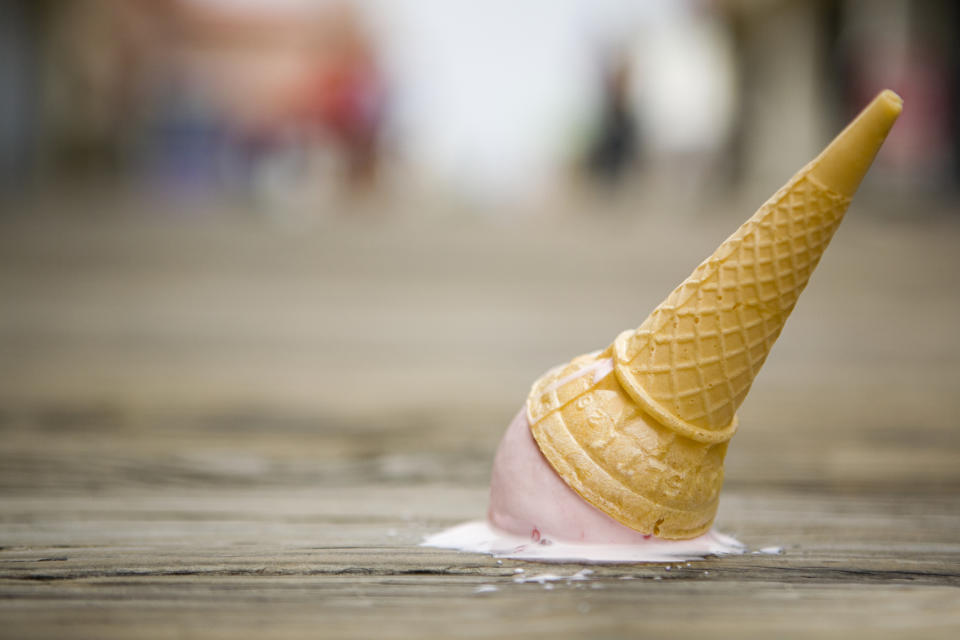 How long can you leave food to sit on the floor and still safely eat it? Source: Getty Images, file