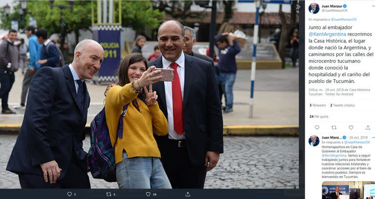 El exembajador británico Mark Kent y Manzur, en Tucumán, en 2018