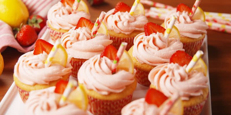 <p>Sweet strawberry and tart lemon are seriously perfect together.</p><p>Get the <a href="https://www.delish.com/uk/cooking/recipes/a28795880/pink-lemonade-cupcakes-recipe/" rel="nofollow noopener" target="_blank" data-ylk="slk:Pink Lemonade Cupcakes;elm:context_link;itc:0;sec:content-canvas" class="link ">Pink Lemonade Cupcakes</a> recipe.</p>