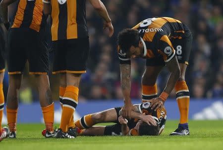 Football Soccer Britain - Chelsea v Hull City - Premier League - Stamford Bridge - 22/1/17 Hull City's Ryan Mason lies injured Reuters / Eddie Keogh Livepic