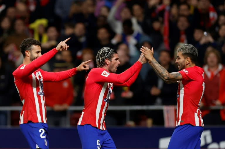 Atletico Madrid beat <a class="link " href="https://sports.yahoo.com/soccer/teams/bilbao/" data-i13n="sec:content-canvas;subsec:anchor_text;elm:context_link" data-ylk="slk:Athletic Bilbao;sec:content-canvas;subsec:anchor_text;elm:context_link;itc:0">Athletic Bilbao</a> at home to move six points clear of the Basques as they try to secure a top four finish (OSCAR DEL POZO)