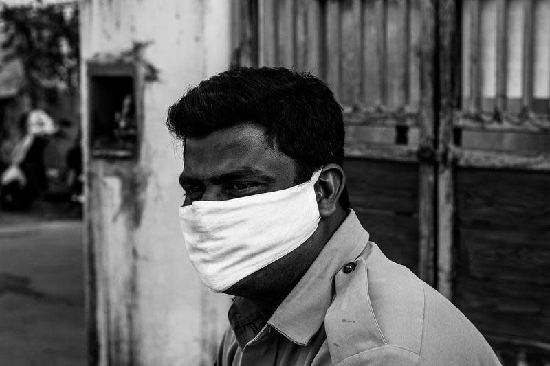 為降低武漢肺炎感染風險，口罩儼然成了印度民眾外出必需品。示意圖。（Pixabay／Raam Gottimukkala）