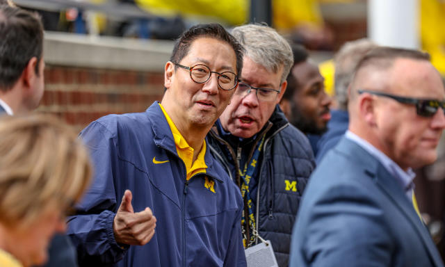 Santa Ono trolls Adam Schefter after Jim Harbaugh Michigan football return  announcement - Yahoo Sports