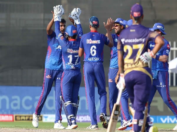 DC spinner Ravichandran Ashwin celebrates the wicket of KKR captain Eoin Morgan (Photo: iplt20.com)