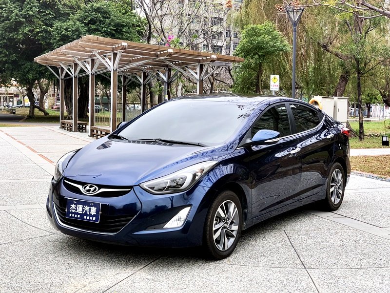 2016 Hyundai 現代 Elantra