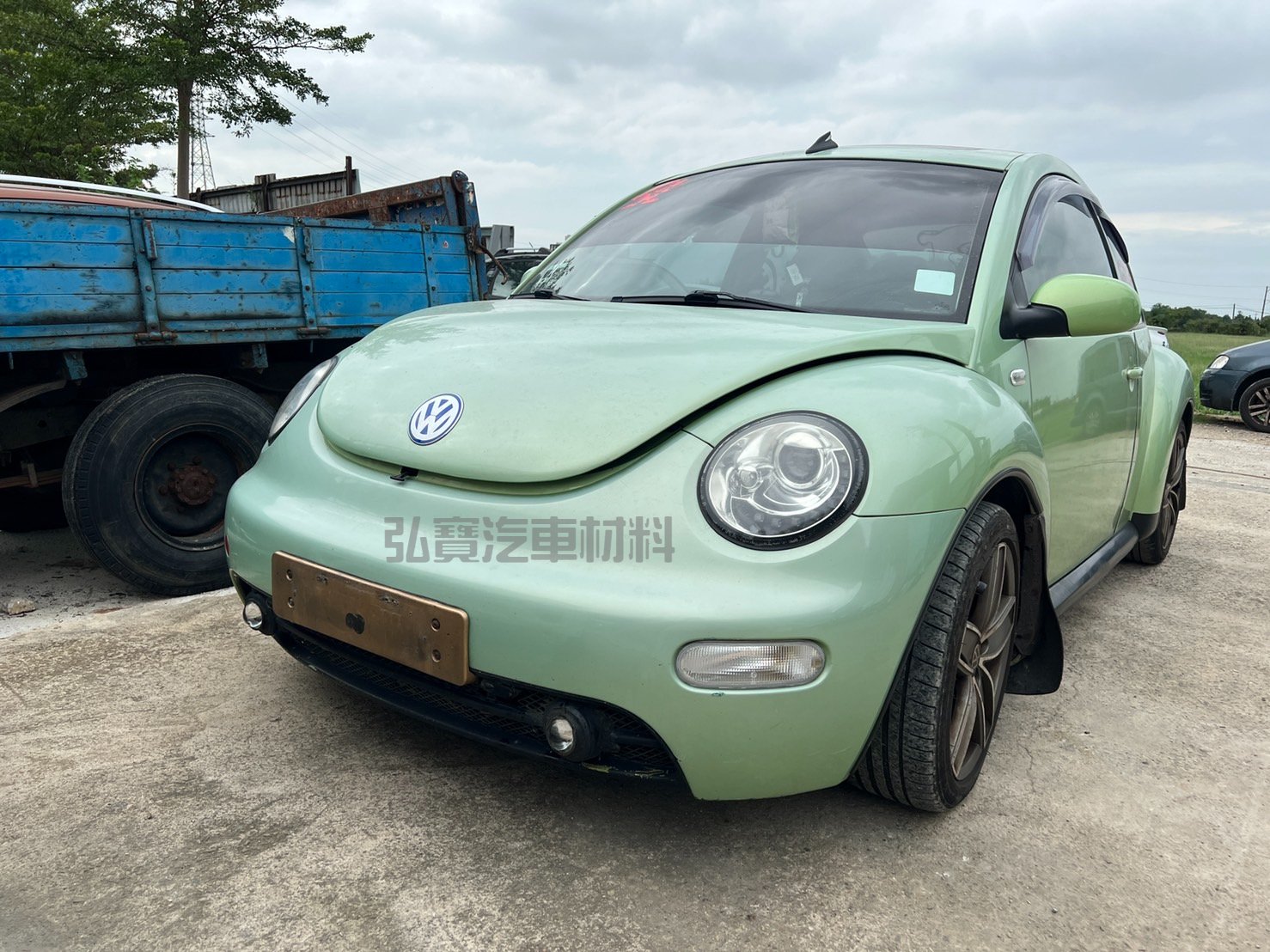 《弘寶汽車材料》VW/福斯 BEETLE 金龜車｜零件車/材料車/報廢車｜收報廢車/事故車/權利 車 歡迎洽詢