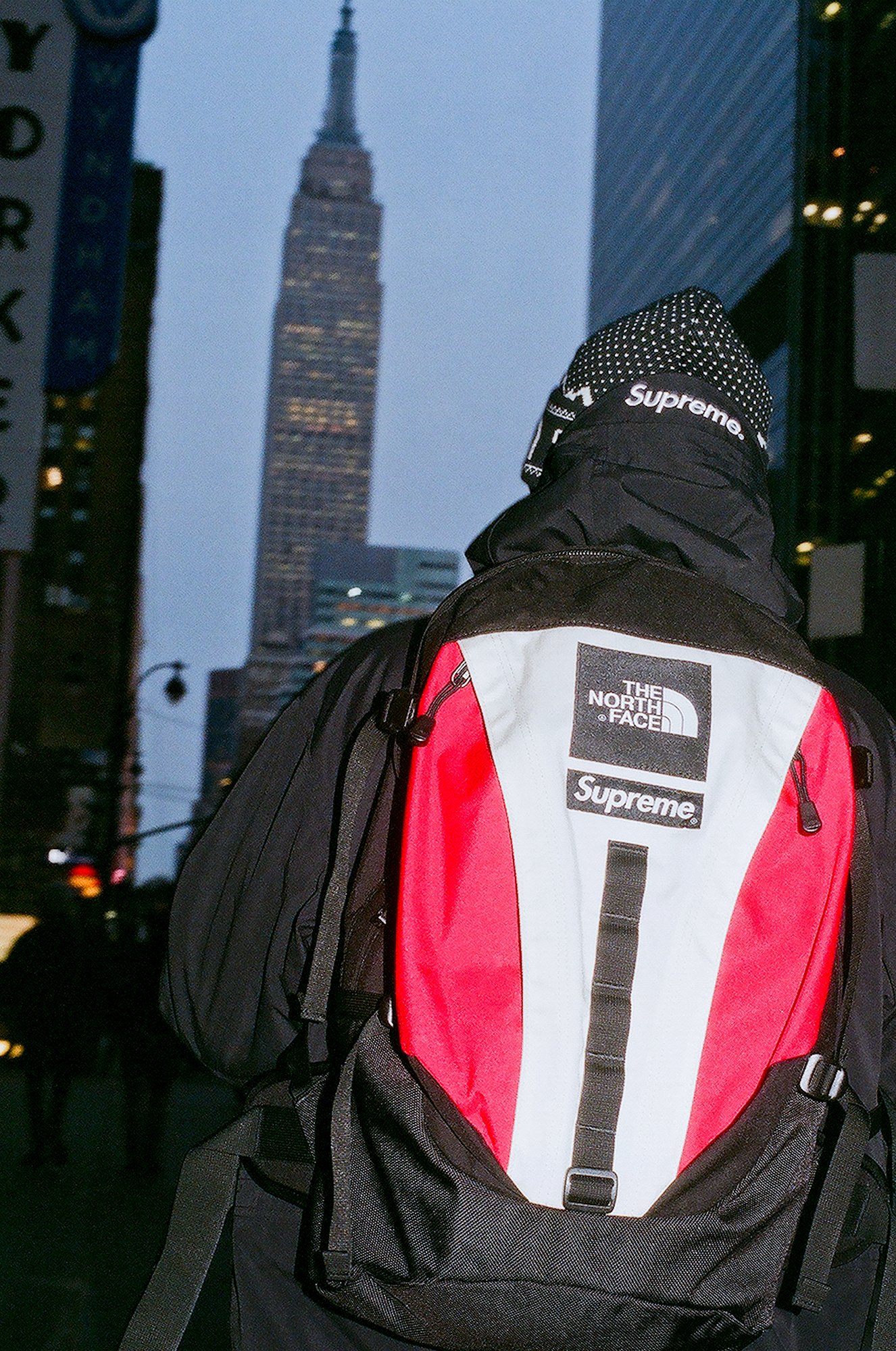 超搶手】2018聯名Supreme The North Face Expedition Backpack TNF後