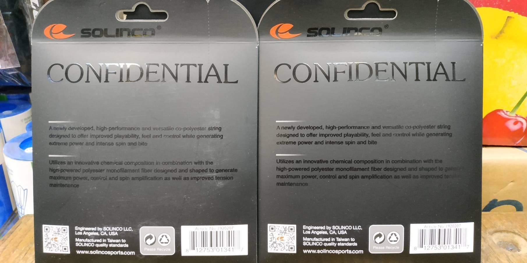 It's Confidential! 🤫 Solinco Confidential Tennis String Review 🖤 