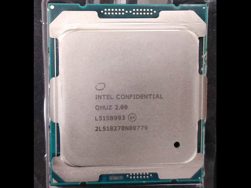 含稅】Intel Xeon E5-2698 V4 2.0G QHUZ 20核40線135W ES不顯CPU 一年