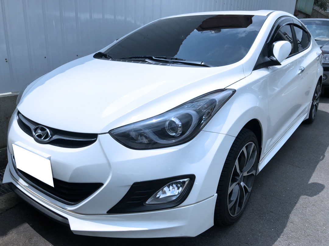 2014 Hyundai 現代 Elantra