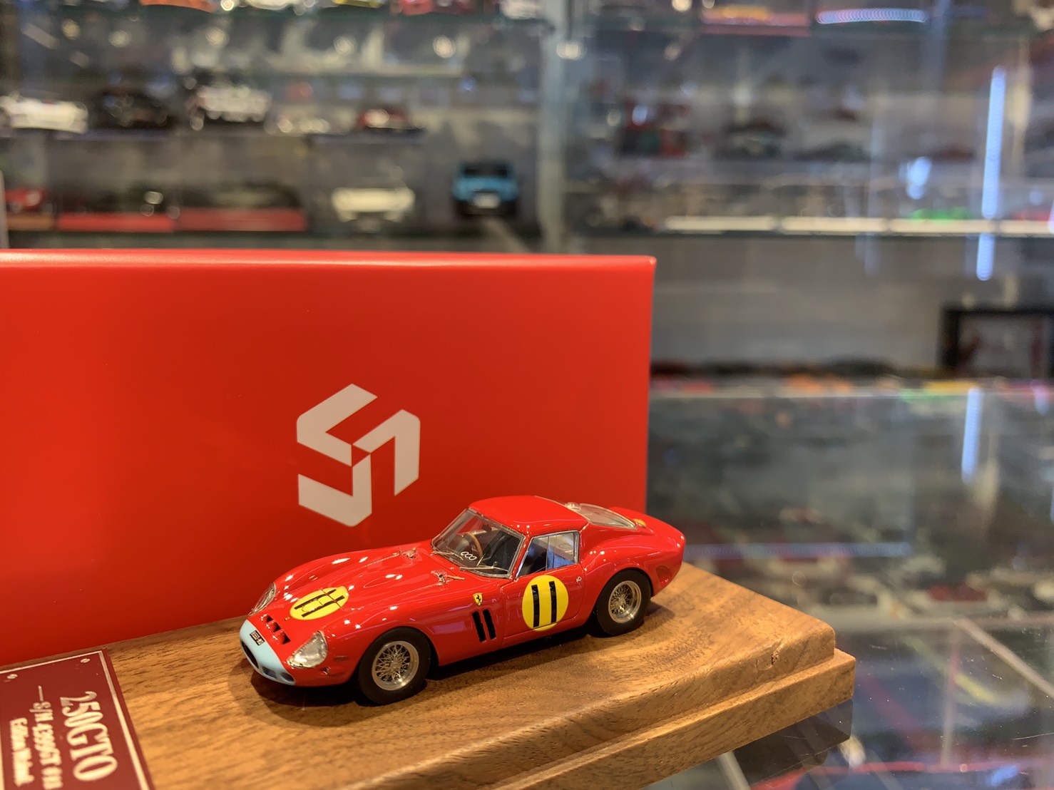 吉華科技@ 1/64 SCM Ferrari 250 GTO S/N 4399 GT #11 (樹酯車
