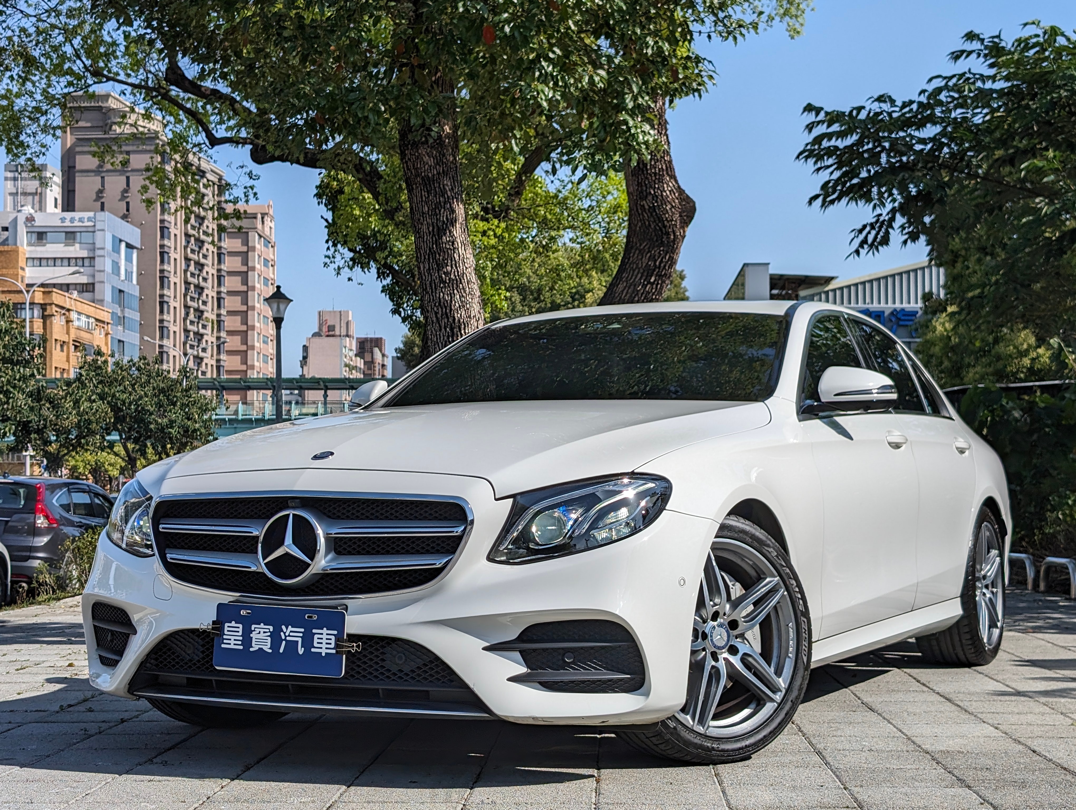 2016 M-Benz 賓士 E-class