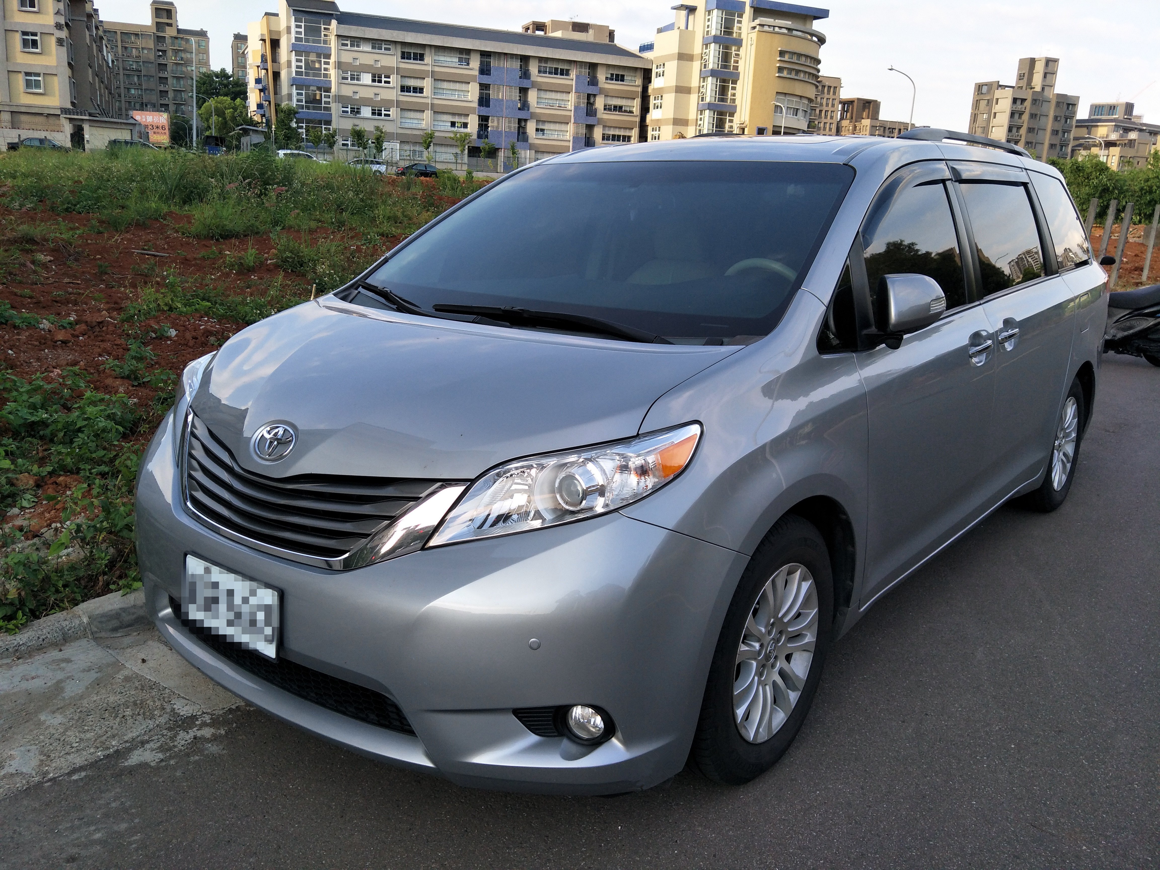 2012 Toyota 豐田 Sienna