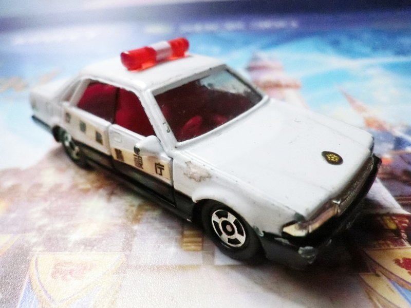 Tomy Tomica多美小汽車13 Nissan Cedric Police Car 絕版日本警車 Yahoo奇摩拍賣