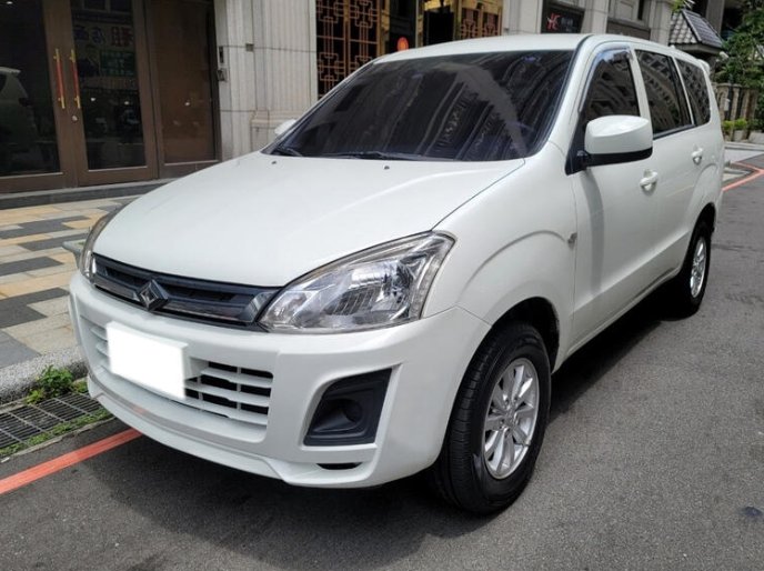 2019 Mitsubishi 三菱 Zinger