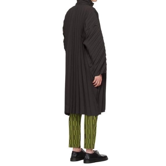 二手美品】三宅一生峽谷大衣ISSEY MIYAKE HOMME PLISSE Edge Coat