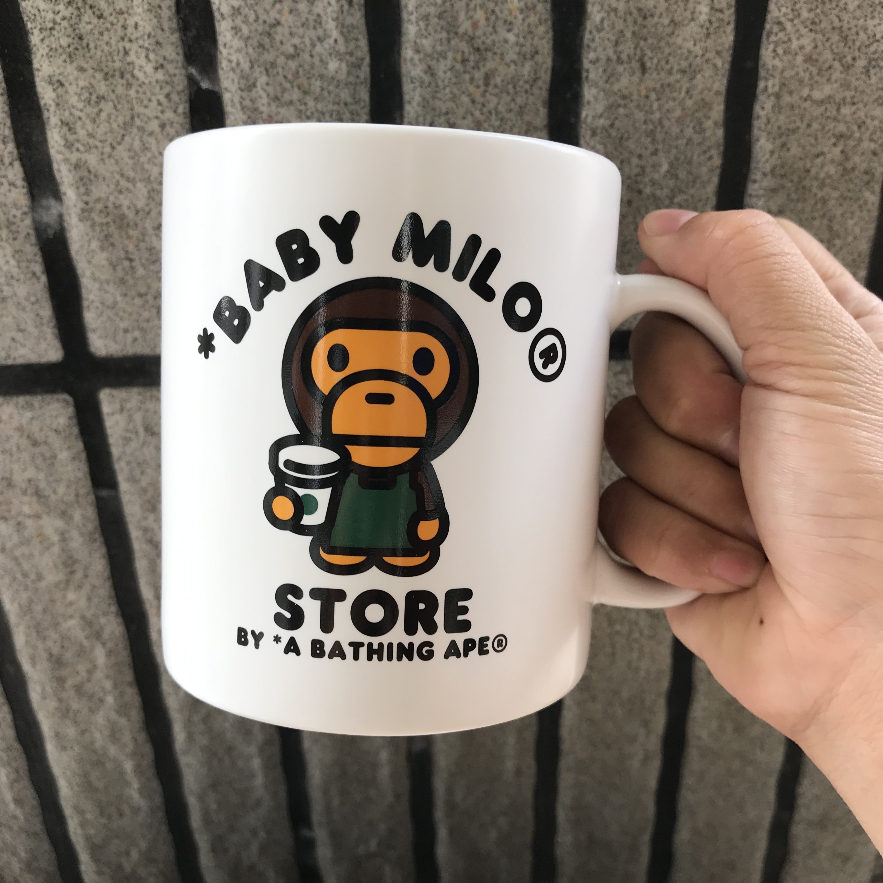 香港スターバックス限定 MILO コラボ エイプ マグカップコップ414ml ...